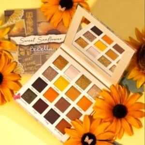 Sweet Sunflower Eyeshadow Palette